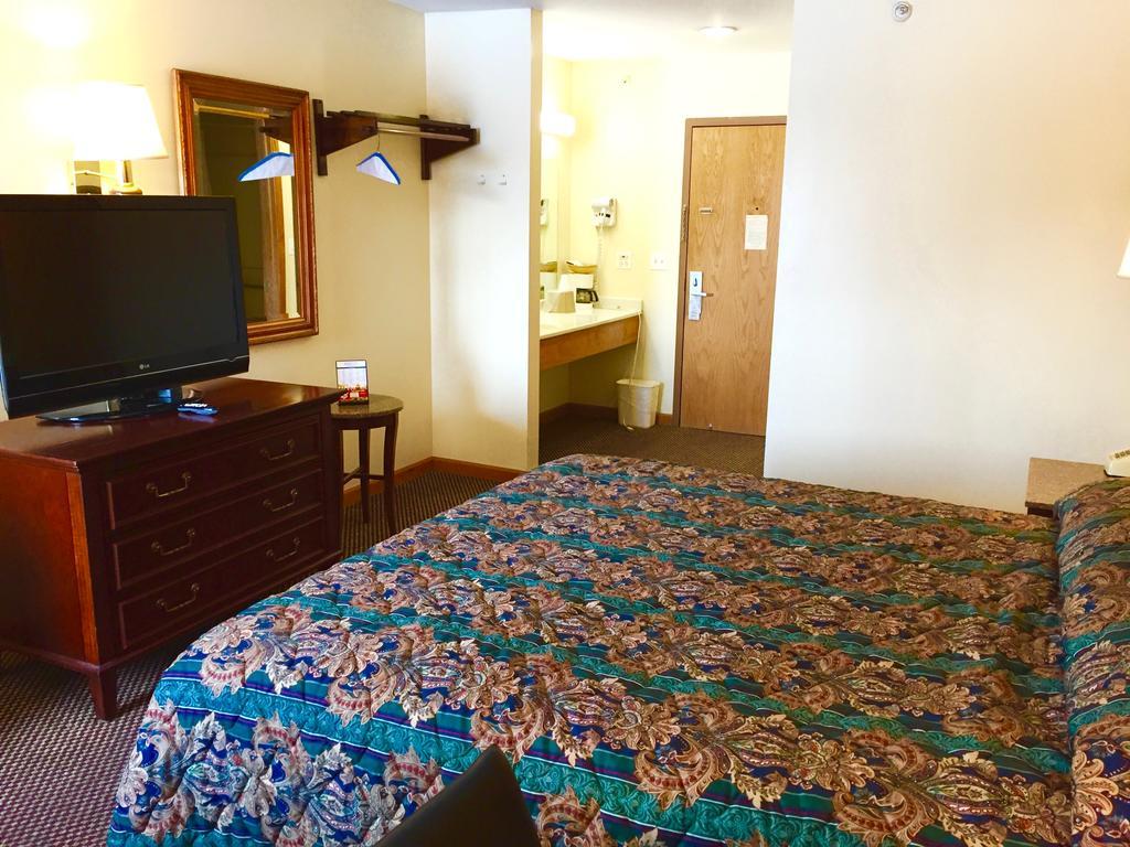 Executive Inn And Suites Waukegan Ngoại thất bức ảnh