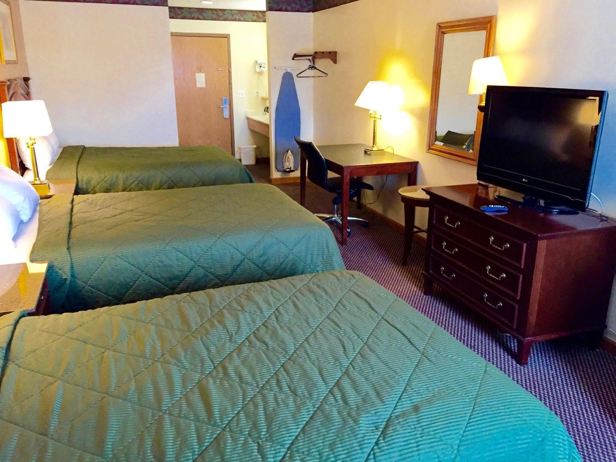Executive Inn And Suites Waukegan Ngoại thất bức ảnh